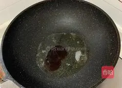 Illustration of how to make chicken breast and diced chicken stir-fried with carrots and peppers 7