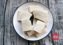 Illustration of how to make crispy tofu with minced meat 2