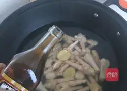 Braised Chicken Feet Recipe Illustration 3