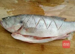 Illustration of how to make steamed seabass with pickled cabbage 2