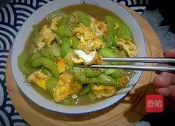 Illustration of how to make luffa and scrambled eggs 11