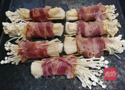 #Hebei#Enoki mushroom bacon roll recipe illustration 7