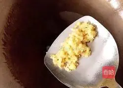 Illustration of how to make appetizing wild rice noodles 12