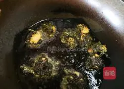 Illustration of how to make fried seaweed and vinegar pork 5