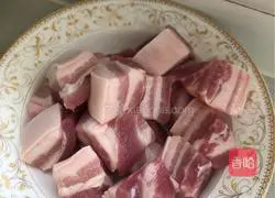 Illustration of how to make braised pork 2