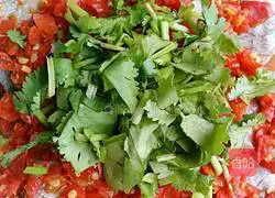 Illustration of how to steam hairtail with chopped pepper 6