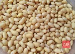 Soybean Stewed Pork Trotters Recipe Illustration 3