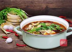 Illustration of how to make spicy boiled fish 16