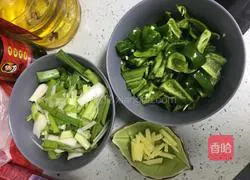 Illustration of home-style fried chicken gizzards 4