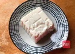 Illustration of how to make cheese, floss and tofu 3