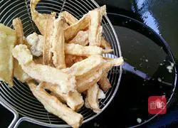 Illustration of how to make fried king oyster mushrooms 8