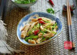 Illustration of how to make fried tripe with coriander 11