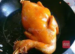 Illustration of braised whole chicken 4