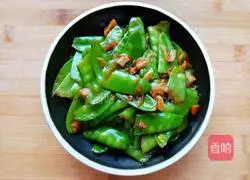 Illustration of how to stir-fry snow peas 7