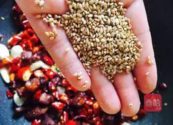 Illustration of how to make spicy chicken 6