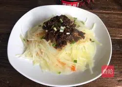 Illustration of how to make shredded potatoes with mushroom sauce 9