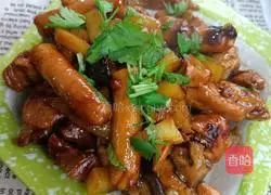 Illustration of how to make fish intestine and cola chicken wings 10