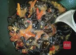 Illustration of how to make fried tofu with fungus 5