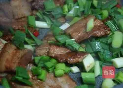 Illustration of how to make special stir-fried pork 10