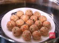 Illustration of how to make steamed meatballs 8