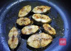 Fried Spanish mackerel Illustration of how to cook fish 9