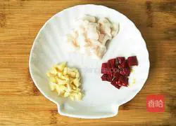 Illustration of how to make hot and sour shredded cabbage 2