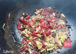 Illustration of how to make spicy crayfish 3