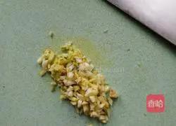 Illustration of how to make fried peas and shrimps 3