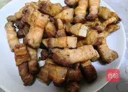 Illustration of how to make braised pork 3