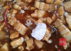 Illustration of how to make braised pork 6