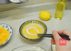 Illustration of how to make fried squid rings 3