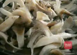 Illustration of how to make mushrooms and pig blood 5