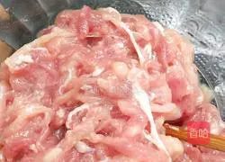 Illustration of how to make appetizer meat pickles 1