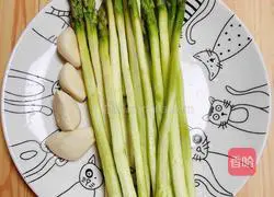 Rosemary and Black Pepper Steak Recipe Illustration 2