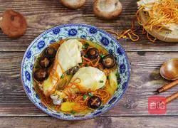 Illustration of how to steam chicken legs with Cordyceps flowers 10