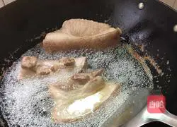 Illustration of how to make pickled cabbage with pork belly 2