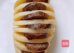 Illustration of how to make steamed organ potatoes with sausage 4