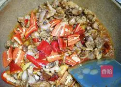 Laoganma’s recipe for roasting bullfrog 7