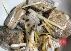 Illustration of how to steam hairtail 6