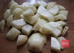 Illustration of how to make fried potatoes with bacon 2