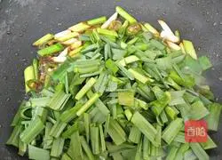 Illustration of how to make fried tofu bento with garlic sprouts 6