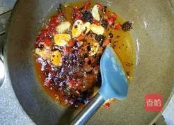 Laoganma's recipe for roasting bullfrog 4