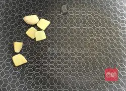 Illustration of braised fish tail 4