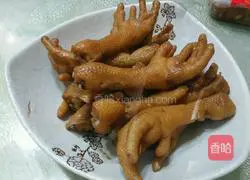 Illustration of braised chicken feet 9