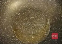 Illustration of how to make spicy and sour sausage 2