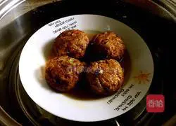 Illustration of how to make Sixi Meatballs 12