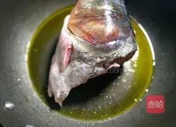 Illustration of braised fish head and braised tofu 3