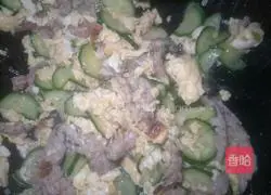 Illustration of how to make fried shrimp with cucumber and egg 7