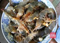 Illustration of how to make steamed prawns with enoki mushrooms and vermicelli 6