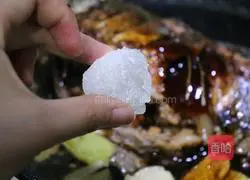 Exclusive braised crucian carp recipe illustration 7